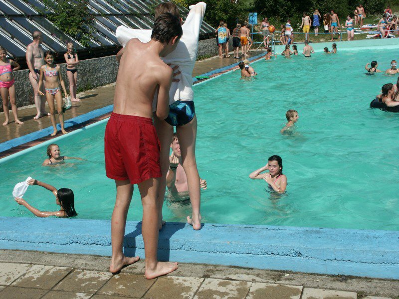 mb040730022.jpg